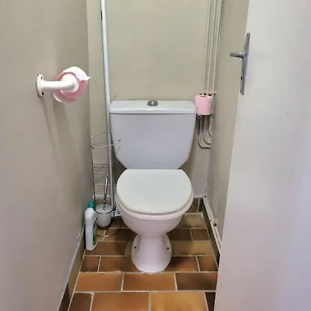 Chez Pape Mame Au Mas De La Huppe *